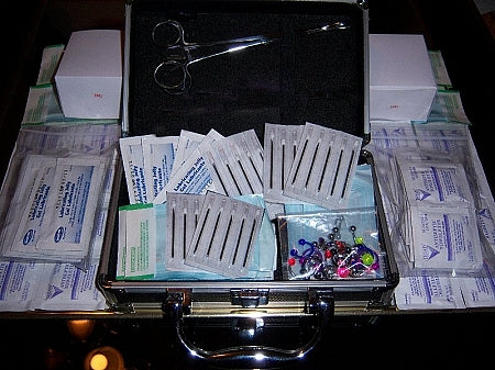 880 Piece Starter Body Piercing Kit for 250 Piercings
